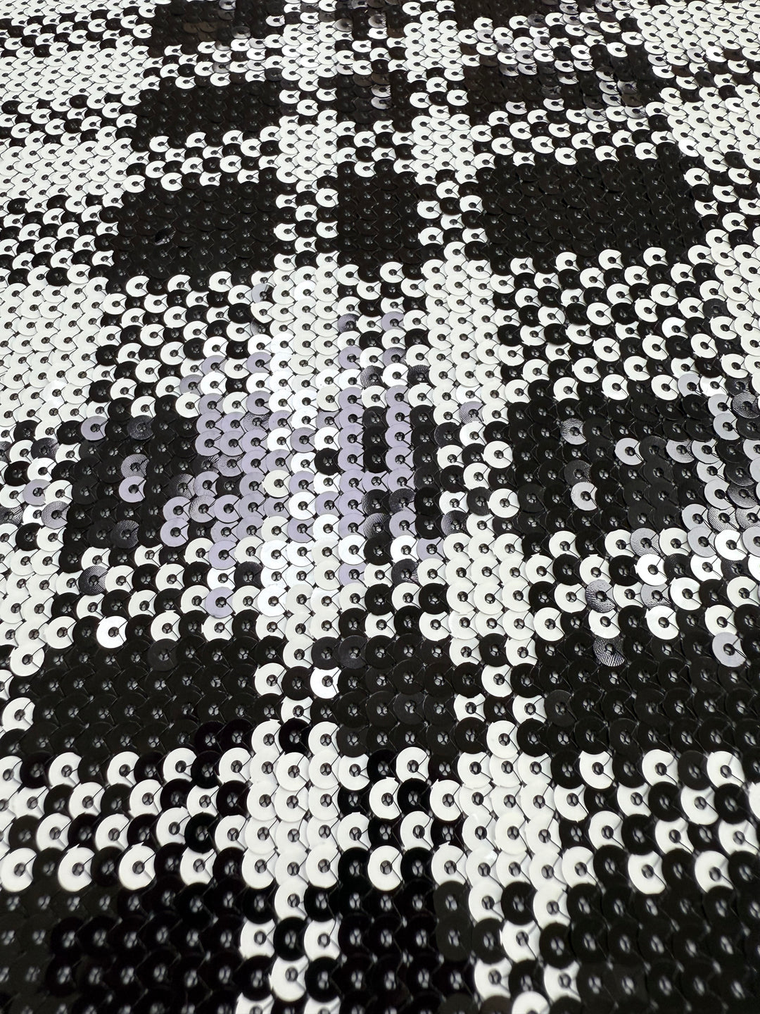 Italian Black and White Dual-Tone Sequin Fabric for Haute Couture (1 Piece = 3 Meter)