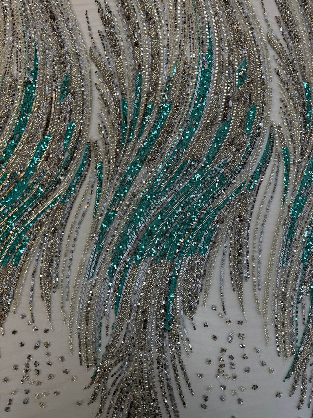 Emerald & Silver Sequin Beaded Tulle Fabric – Luxury Wave Pattern for Haute Couture & Evening Wear