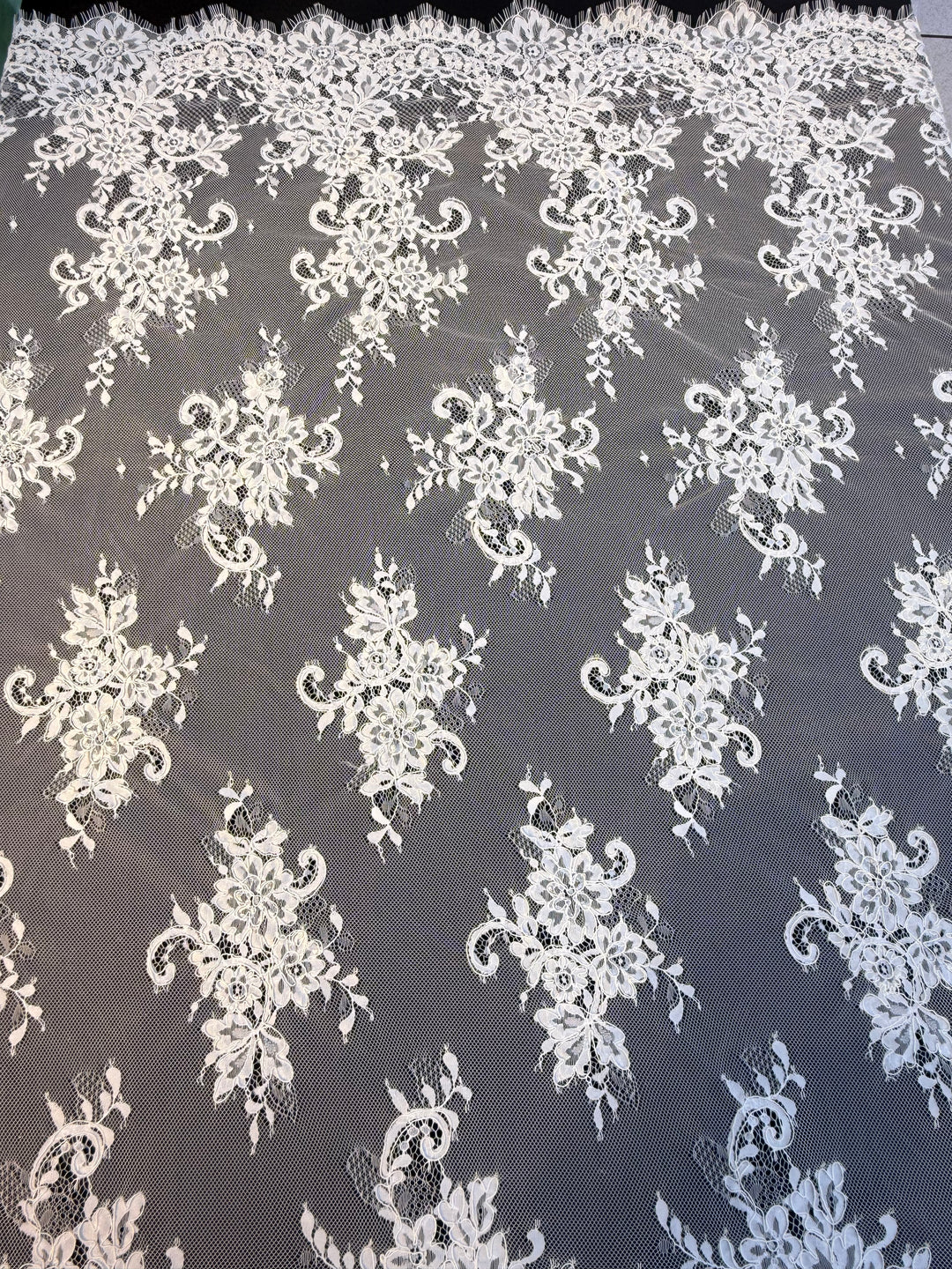 Luxury White French Lace with Floral Embroidery & Scalloped Edges( 1 Piece = 3 Meter)