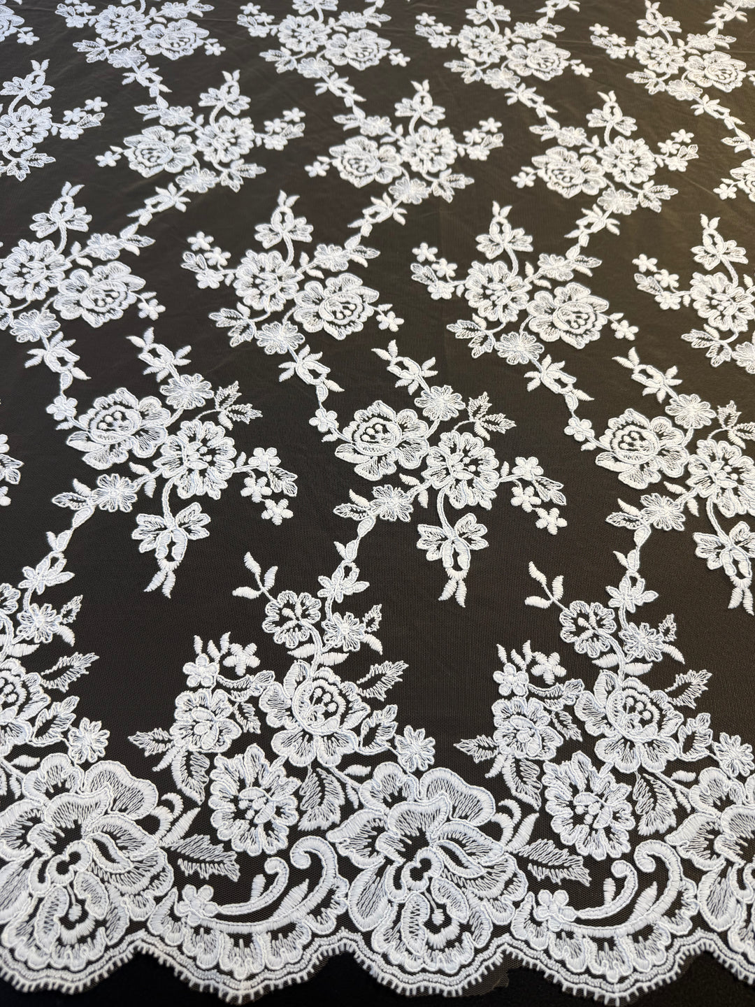 Luxury Nude Tulle with White Floral Embroidered Lace & Scalloped Edge – Bridal & Haute Couture