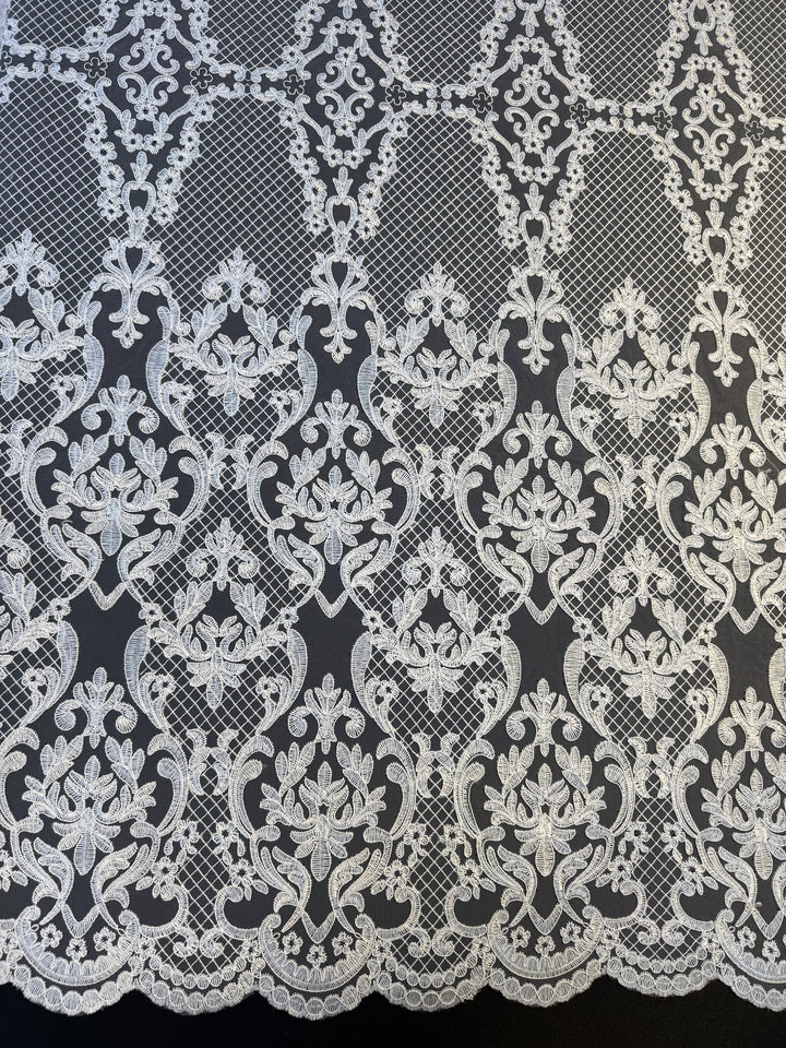 Luxury Baroque-Inspired White Embroidered Lace Fabric with Scalloped Edge( 1 Piece = 3.5 Meter)