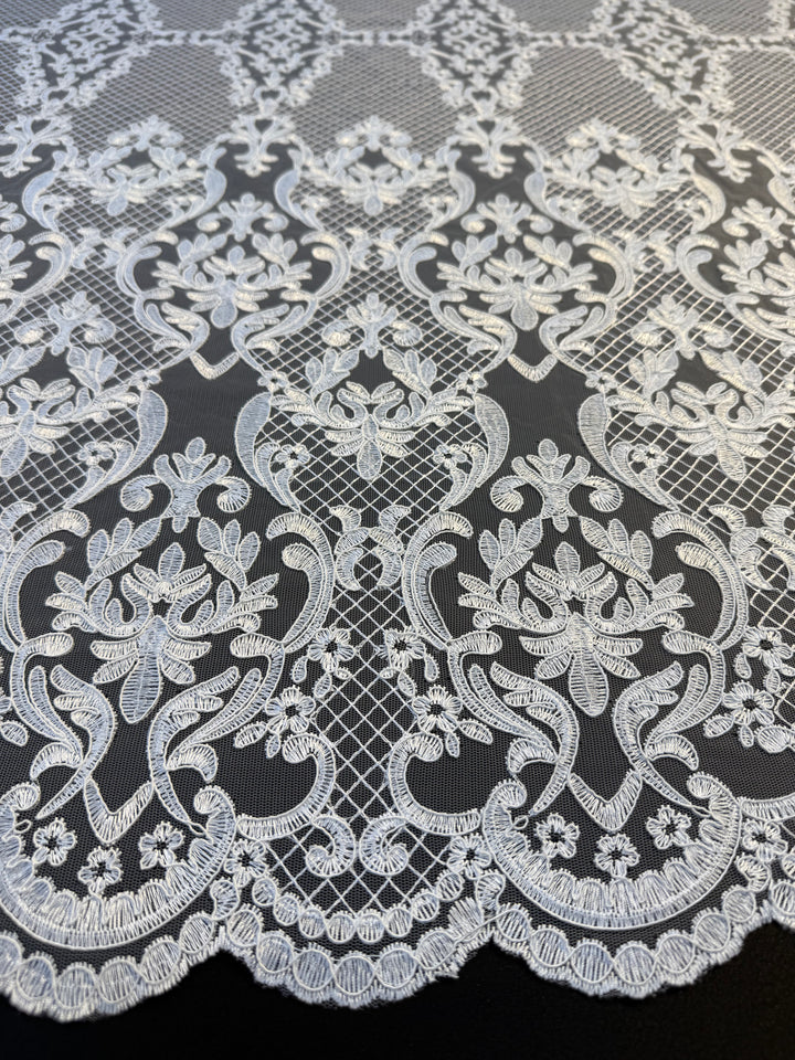 Luxury Baroque-Inspired White Embroidered Lace Fabric with Scalloped Edge( 1 Piece = 3.5 Meter)