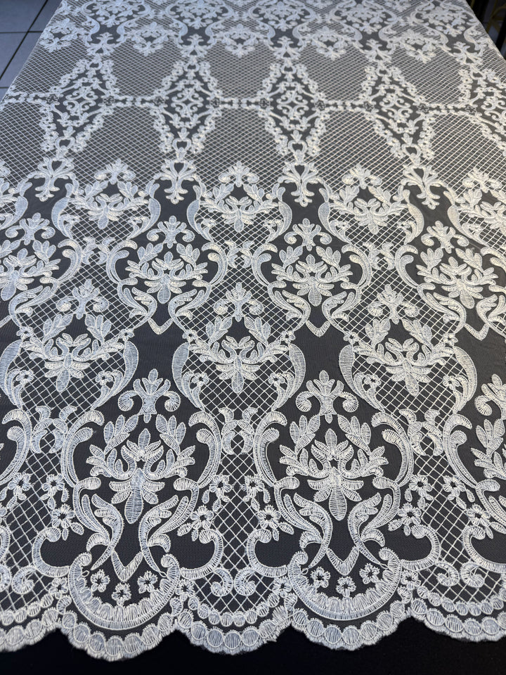 Luxury Baroque-Inspired White Embroidered Lace Fabric with Scalloped Edge( 1 Piece = 3.5 Meter)