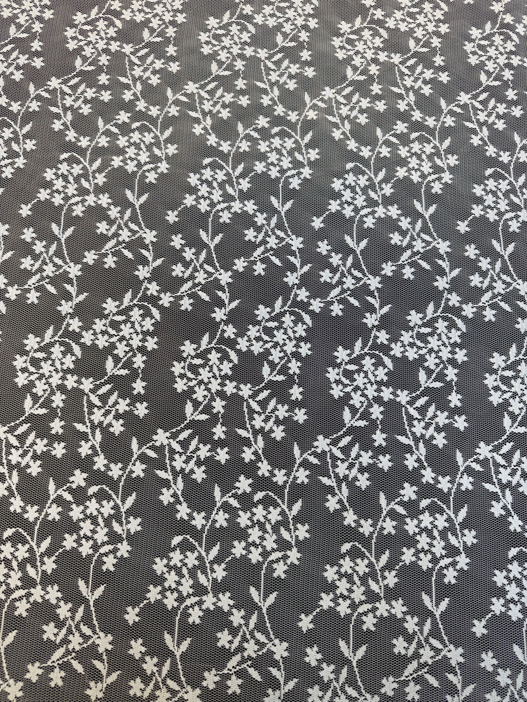 Luxury White Floral Embroidered Lace on White Tulle ( 1 Piece = 3 Meter)