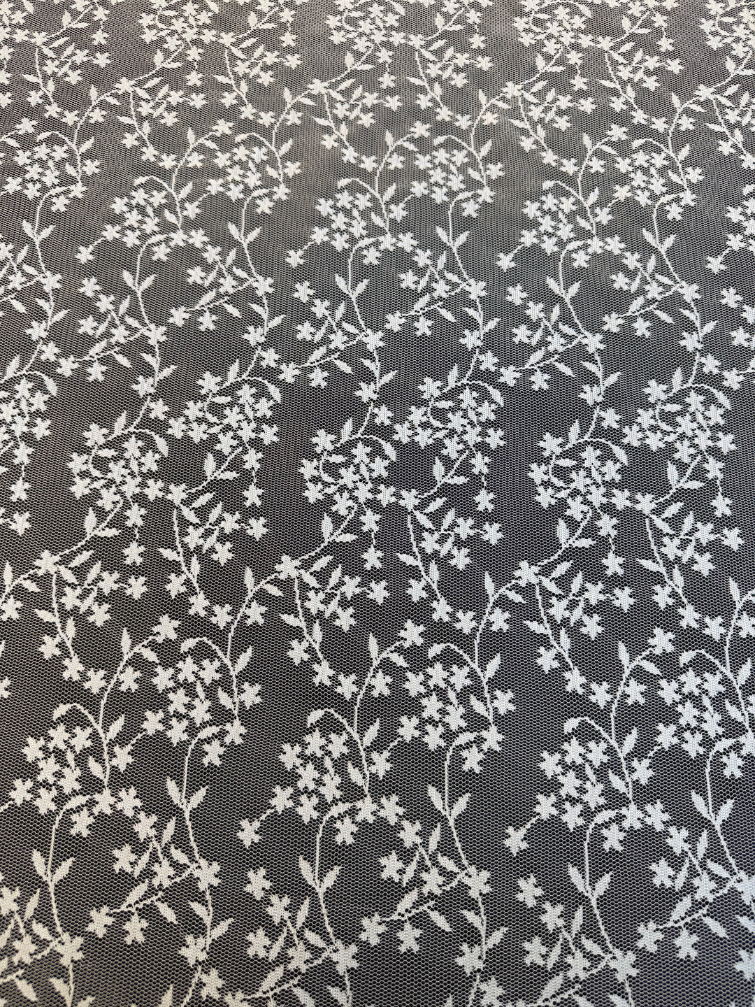 Luxury White Floral Embroidered Lace on White Tulle ( 1 Piece = 3 Meter)