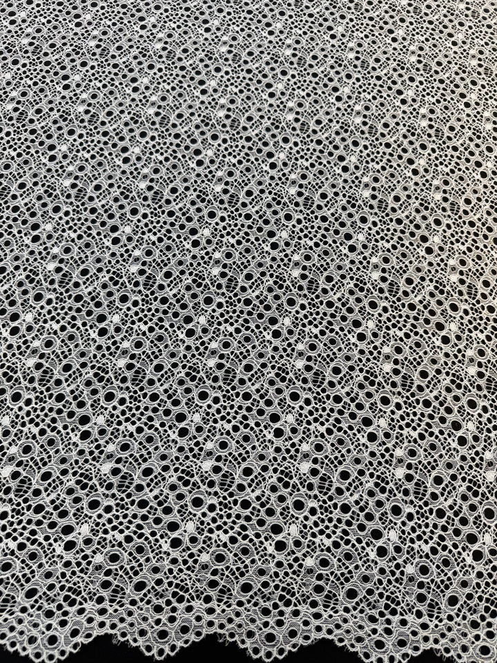 Luxury White Guipure Circle Lace Fabric – Modern Geometric Bridal & Couture Fabric( 1 Piece = 3 Meter)