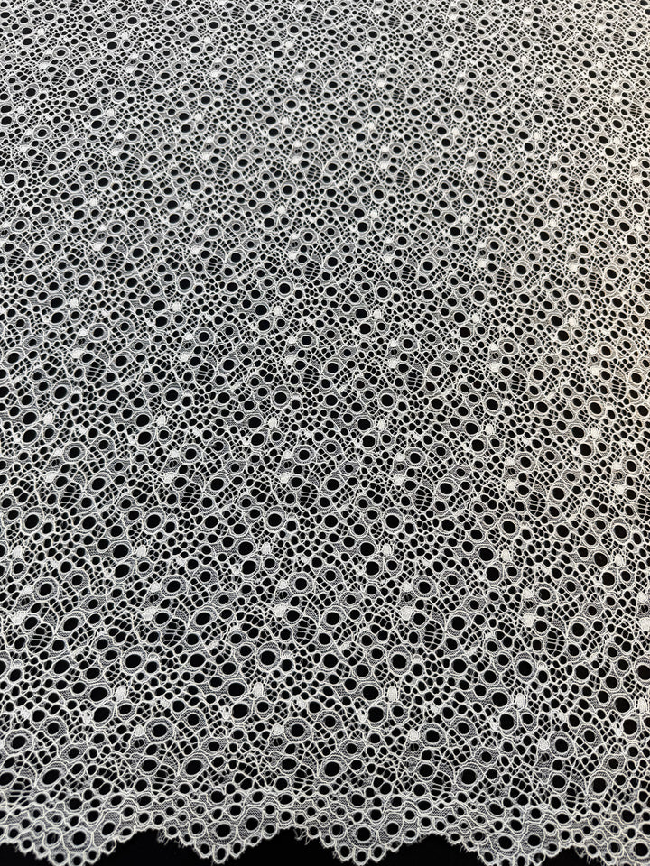 Luxury White Guipure Circle Lace Fabric – Modern Geometric Bridal & Couture Fabric( 1 Piece = 3 Meter)