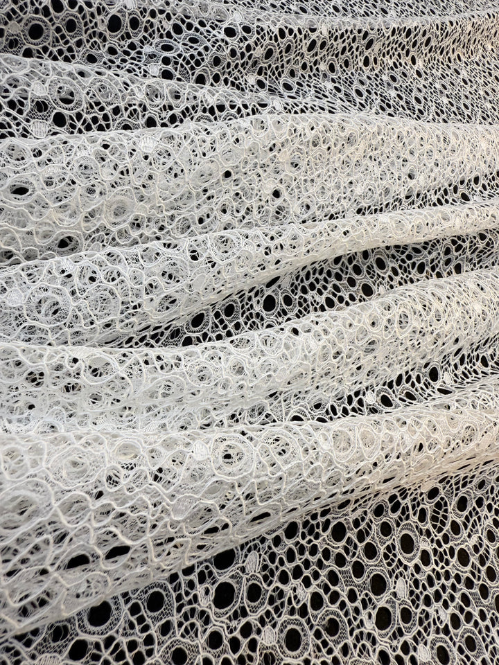 Luxury White Guipure Circle Lace Fabric – Modern Geometric Bridal & Couture Fabric( 1 Piece = 3 Meter)