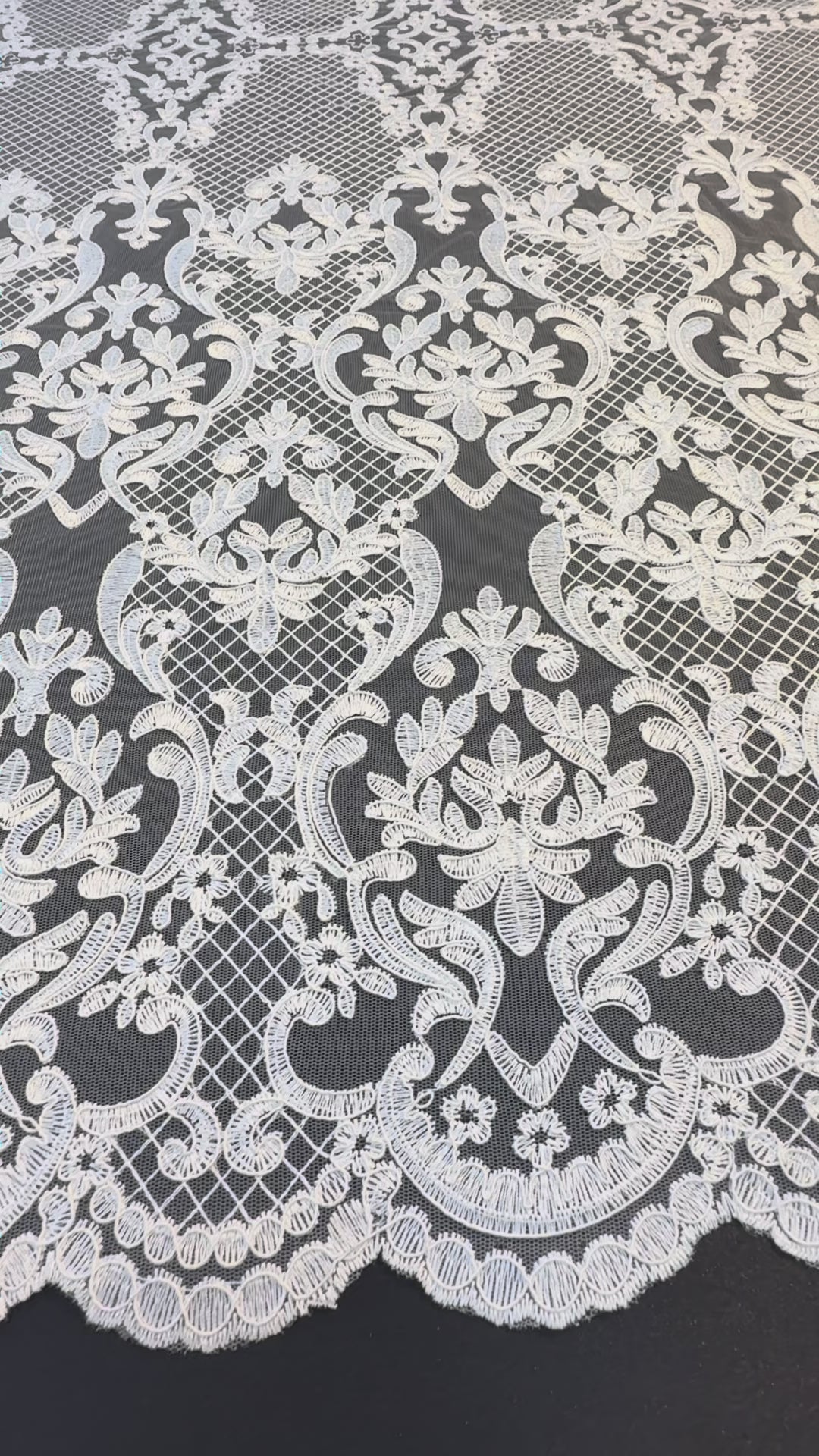 Luxury Baroque-Inspired White Embroidered Lace Fabric with Scalloped Edge( 1 Piece = 3.5 Meter)