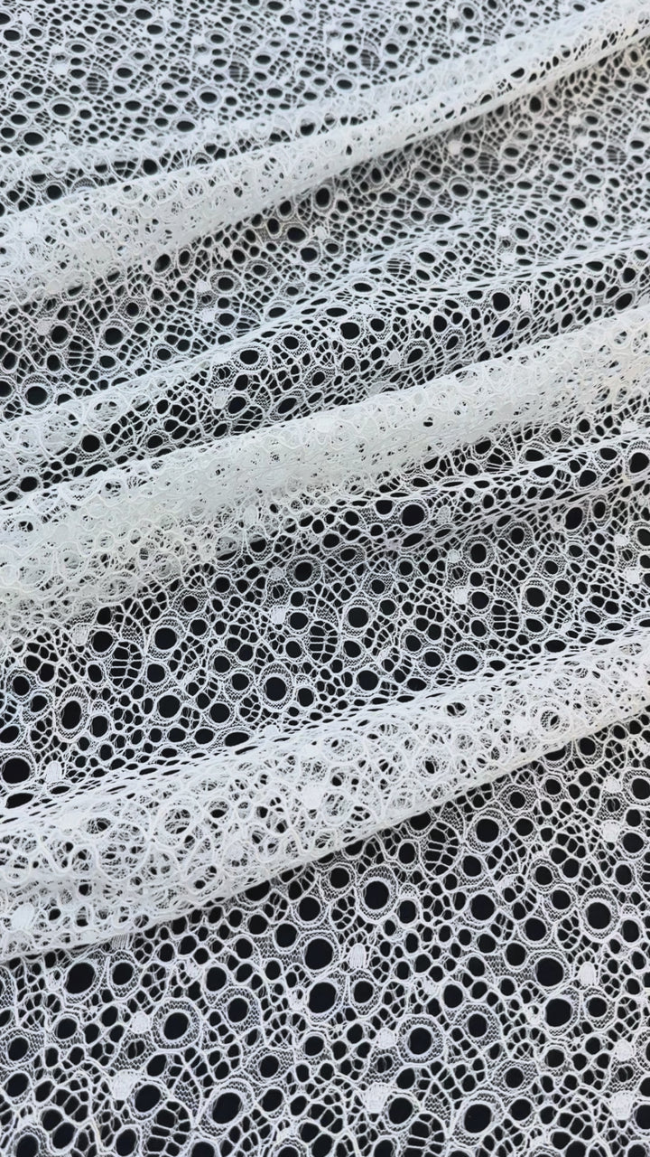 Luxury White Guipure Circle Lace Fabric – Modern Geometric Bridal & Couture Fabric( 1 Piece = 3 Meter)