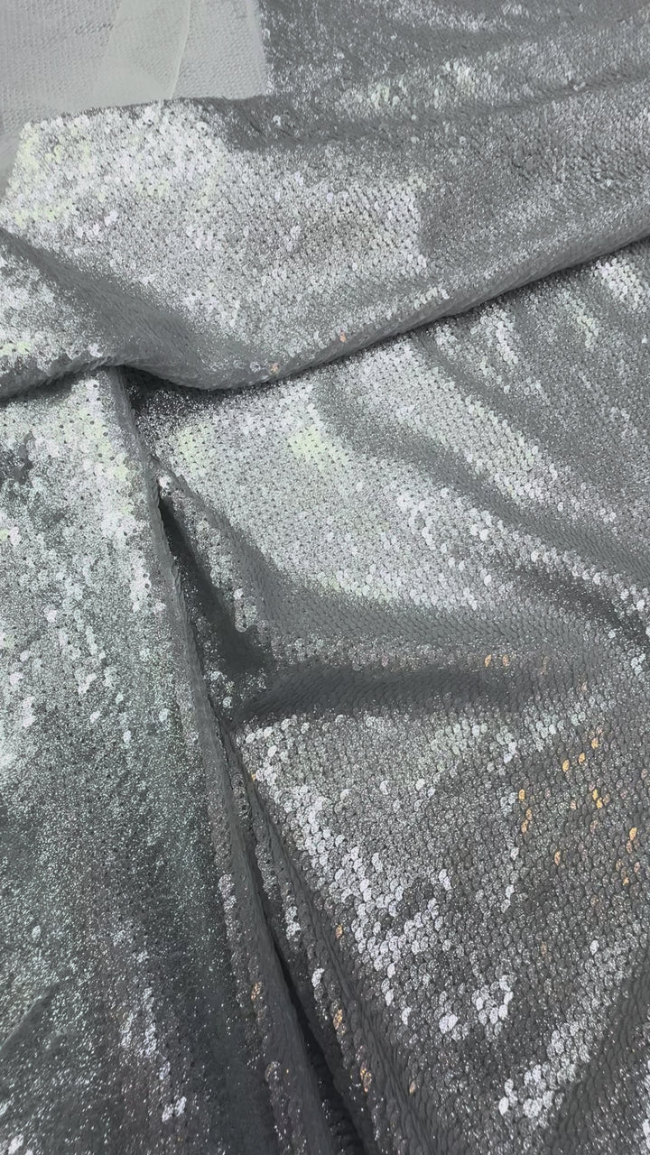 Italian Fabric - Glamour with Fluid Metallic Shine ( 1 Piece = 3 Meter)