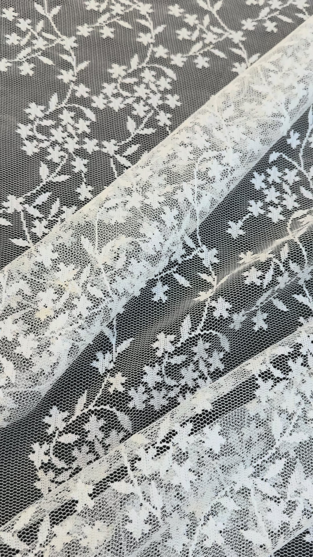 Luxury White Floral Embroidered Lace on White Tulle ( 1 Piece = 3 Meter)